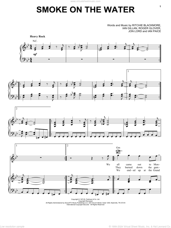 Smoke On The Water sheet music for voice, piano or guitar by Deep Purple, Ian Gillan, Ian Paice, Jon Lord, Ritchie Blackmore and Roger Glover, intermediate skill level
