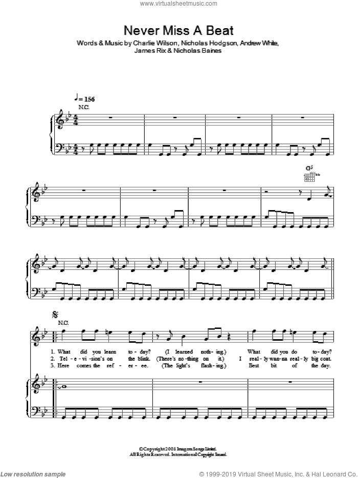 Never Miss A Beat sheet music for voice, piano or guitar by Kaiser Chiefs, Andrew White, Charlie Wilson, James Rix, Nicholas Baines and Nicholas Hodgson, intermediate skill level
