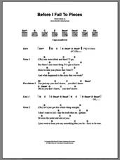 Cover icon of Before I Fall To Pieces sheet music for guitar (chords) by Razorlight, Andy Burrows and Johnny Borrell, intermediate skill level